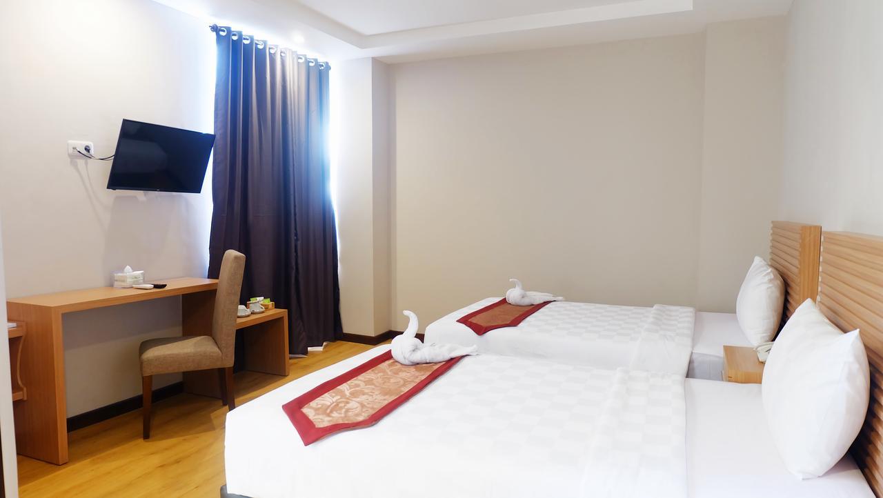 Syariah Radho Hotel Sengkaling Malang Ngoại thất bức ảnh